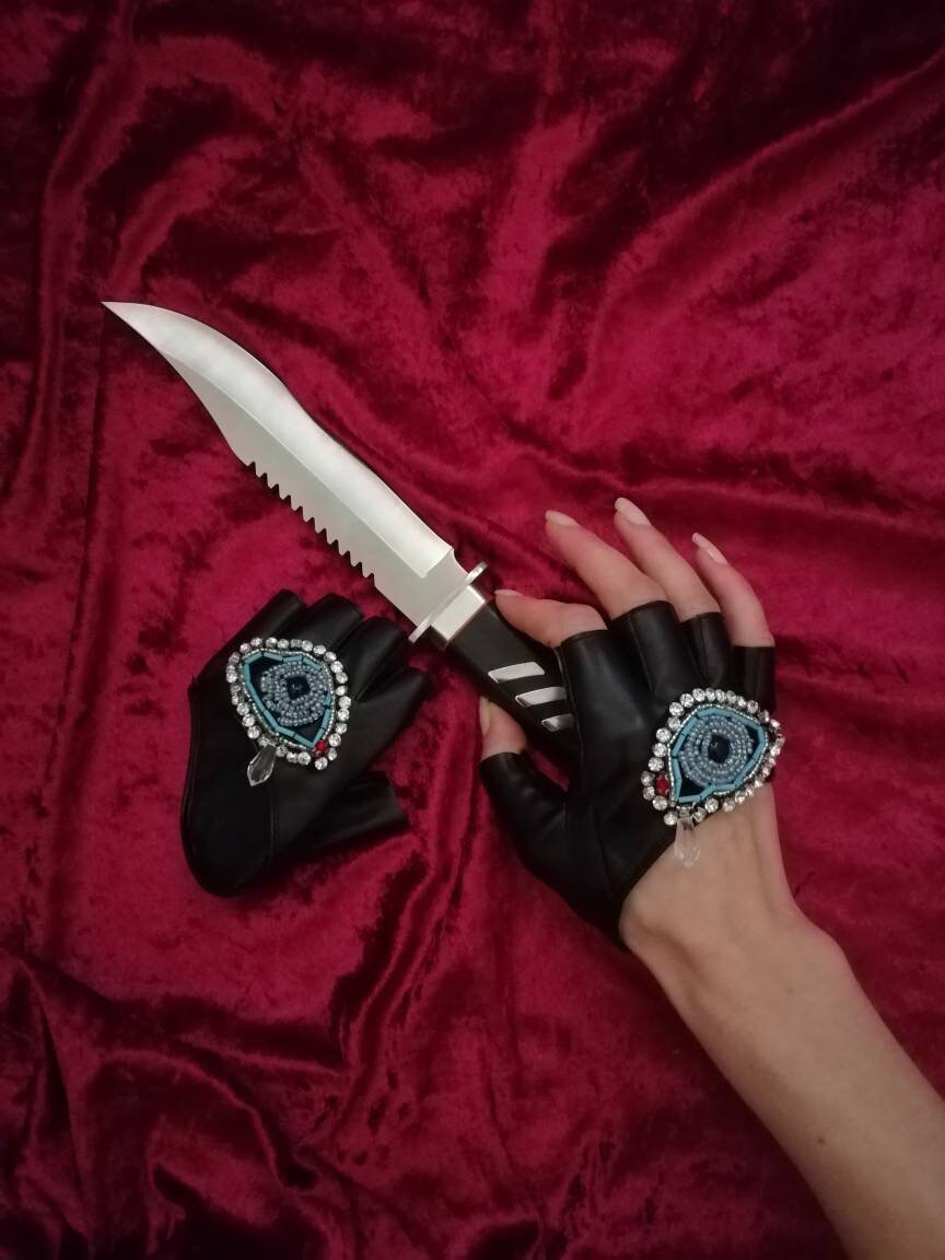 Third Eye Cropped Fingerless Gloves